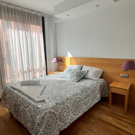 Samaniego Suite, Airport, Ifema Turistico Madrid Buitenkant foto
