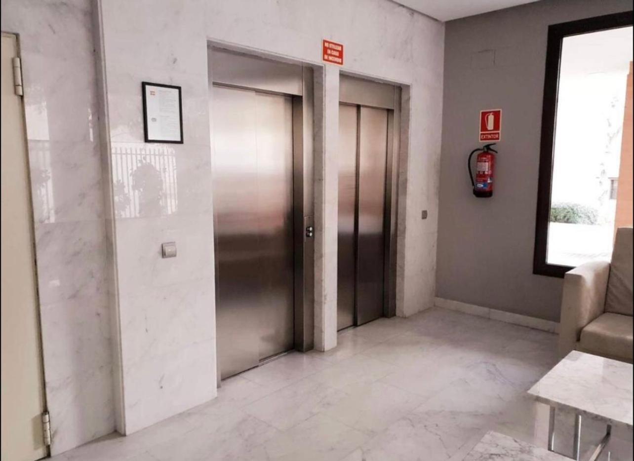 Samaniego Suite, Airport, Ifema Turistico Madrid Buitenkant foto