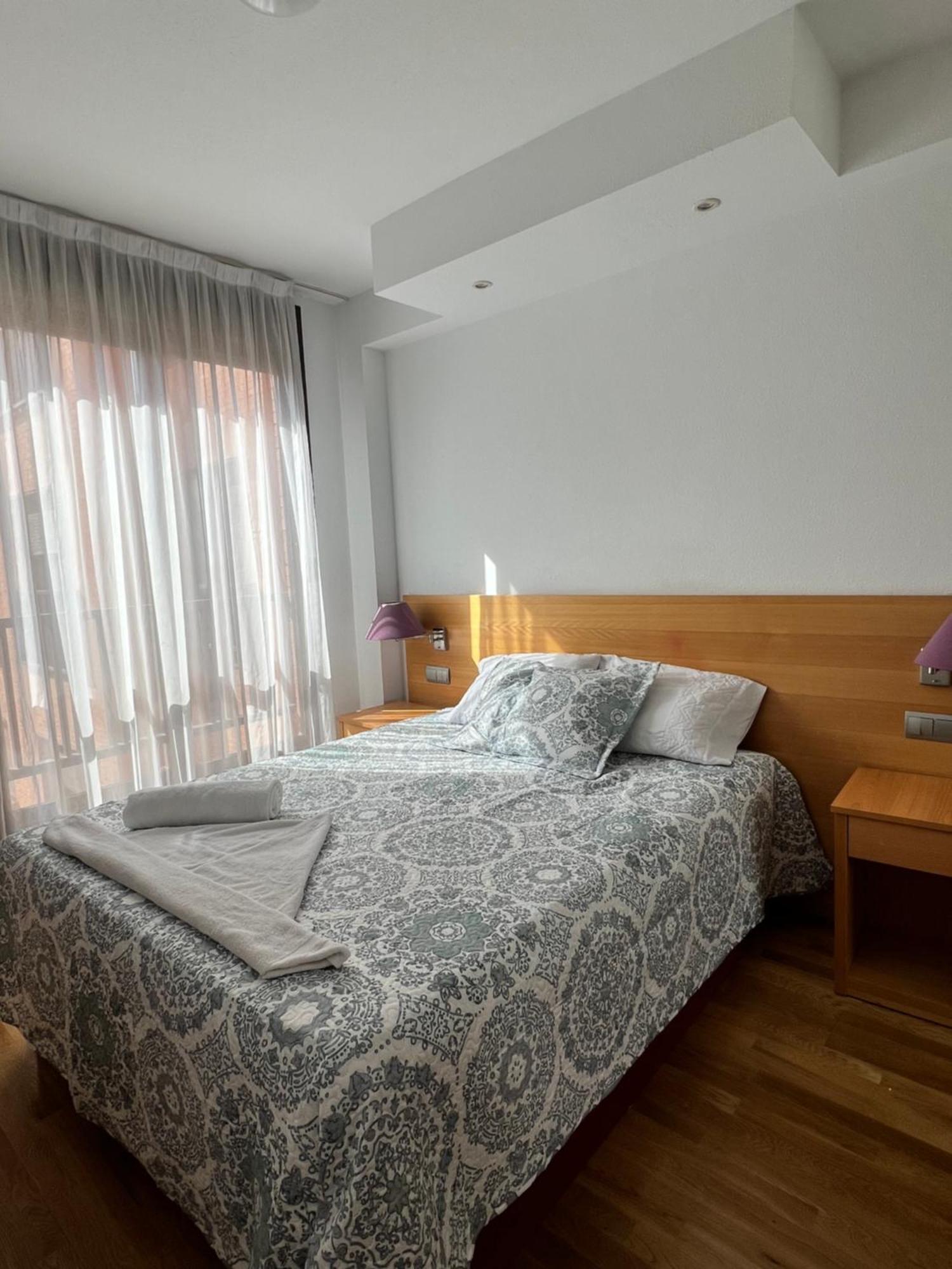 Samaniego Suite, Airport, Ifema Turistico Madrid Buitenkant foto